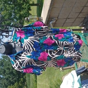 VTG Kathie Lee 80s Hawaiian Floral short sleeve Rayon Tropical Blouse, true 2 sz